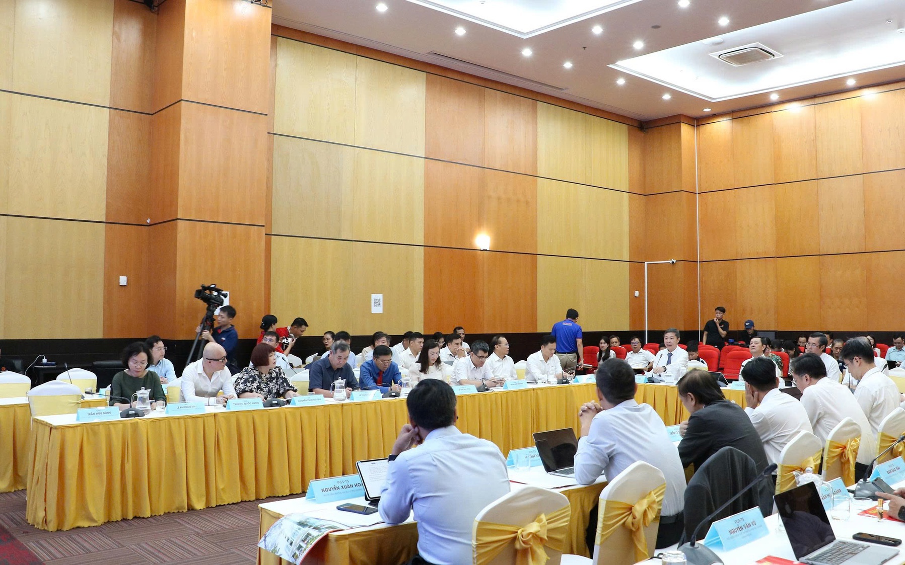 Ứng dụng AI trong giáo dục - đào tạo: Cần sớm ban hành chương trình, tài liệu cho cấp phổ thông