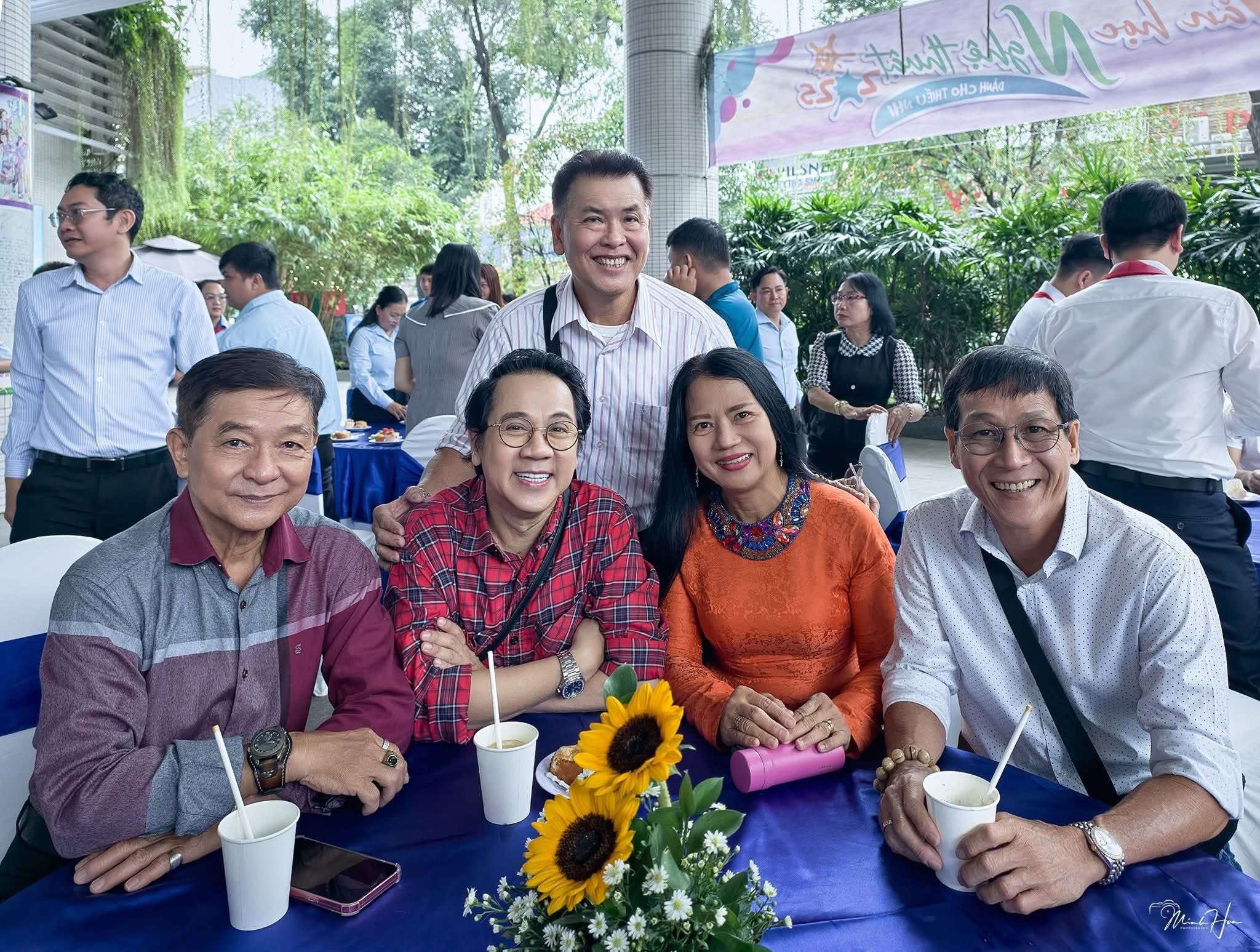 Th&agrave;nh Lộc, Hữu Nghĩa x&uacute;c động tại Nh&agrave; Thiếu nhi Th&agrave;nh phố - Ảnh 2.