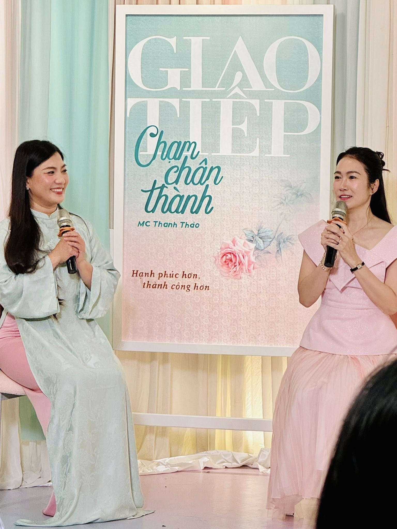 Thanh Thảo Hugo với 25 năm giao chân thành, gặt hạnh phúc - Ảnh 1.