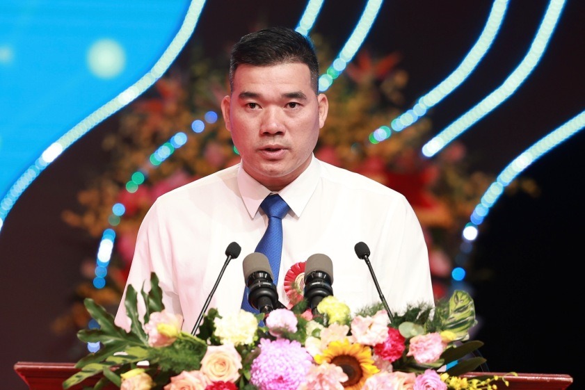 Đại hội thi đua y&ecirc;u nước c&ocirc;ng nh&acirc;n vi&ecirc;n chức - lao động to&agrave;n quốc lần thứ XI - Ảnh 4.