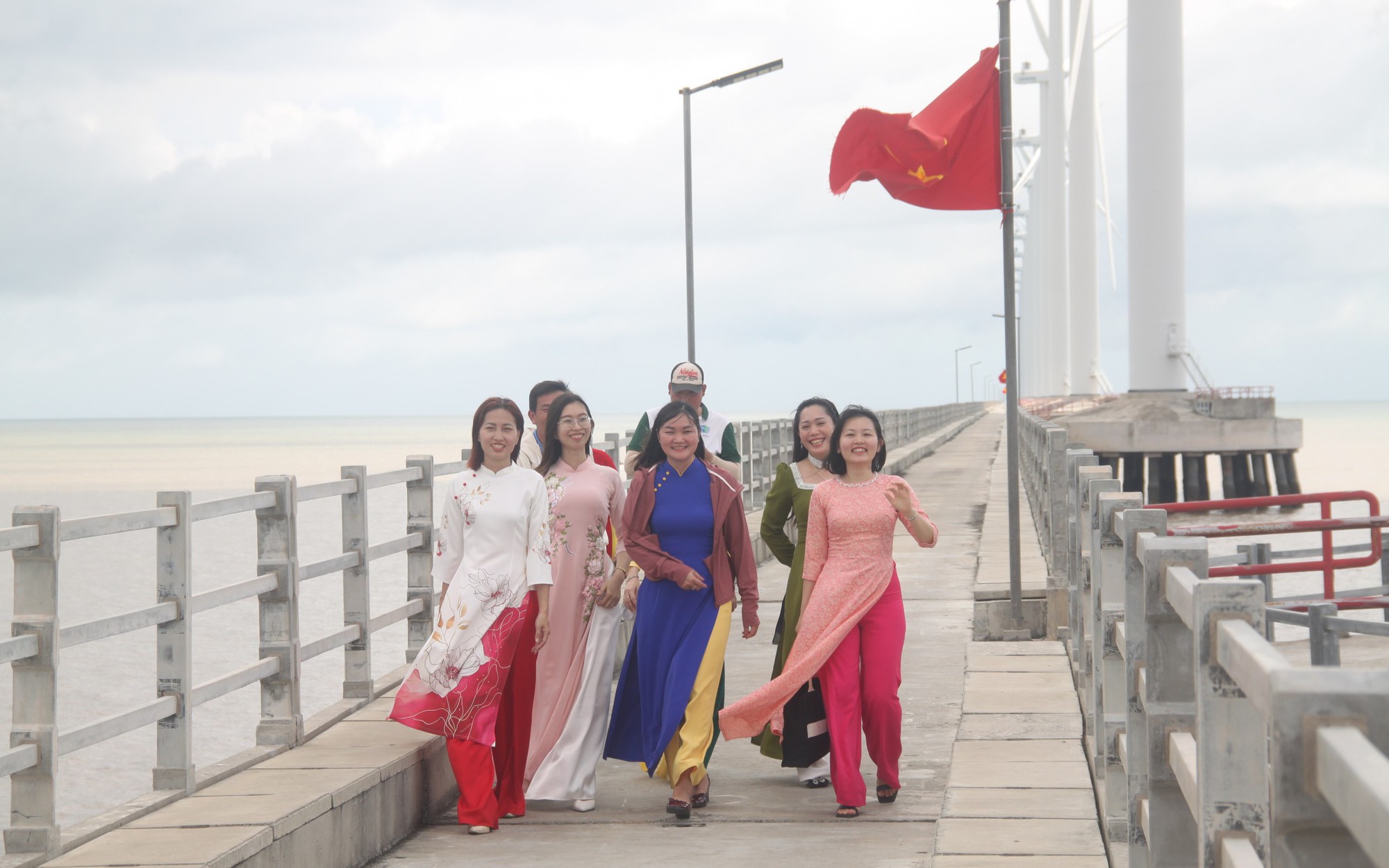 Mở đường cho kinh tế biển bứt phá