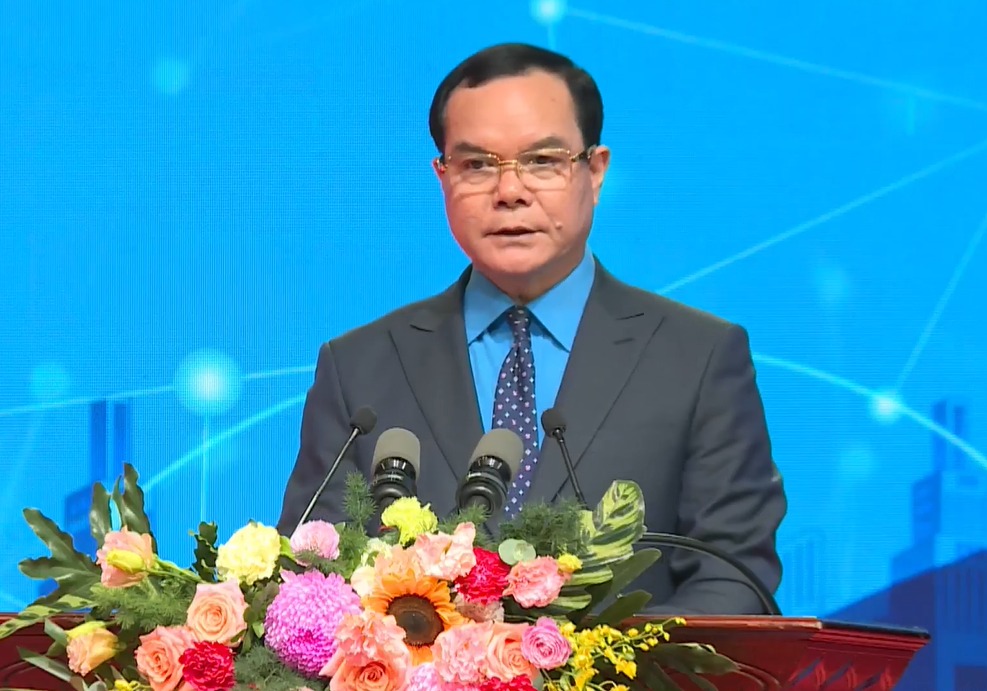 Đại hội thi đua y&ecirc;u nước c&ocirc;ng nh&acirc;n vi&ecirc;n chức - lao động to&agrave;n quốc lần thứ XI - Ảnh 3.
