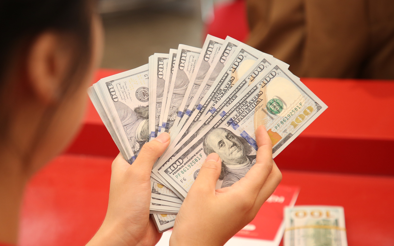 Gi&aacute; USD tại Việt Nam tăng li&ecirc;n tiếp, chuy&ecirc;n gia n&ecirc;u dự b&aacute;o mới nhất - Ảnh 1.