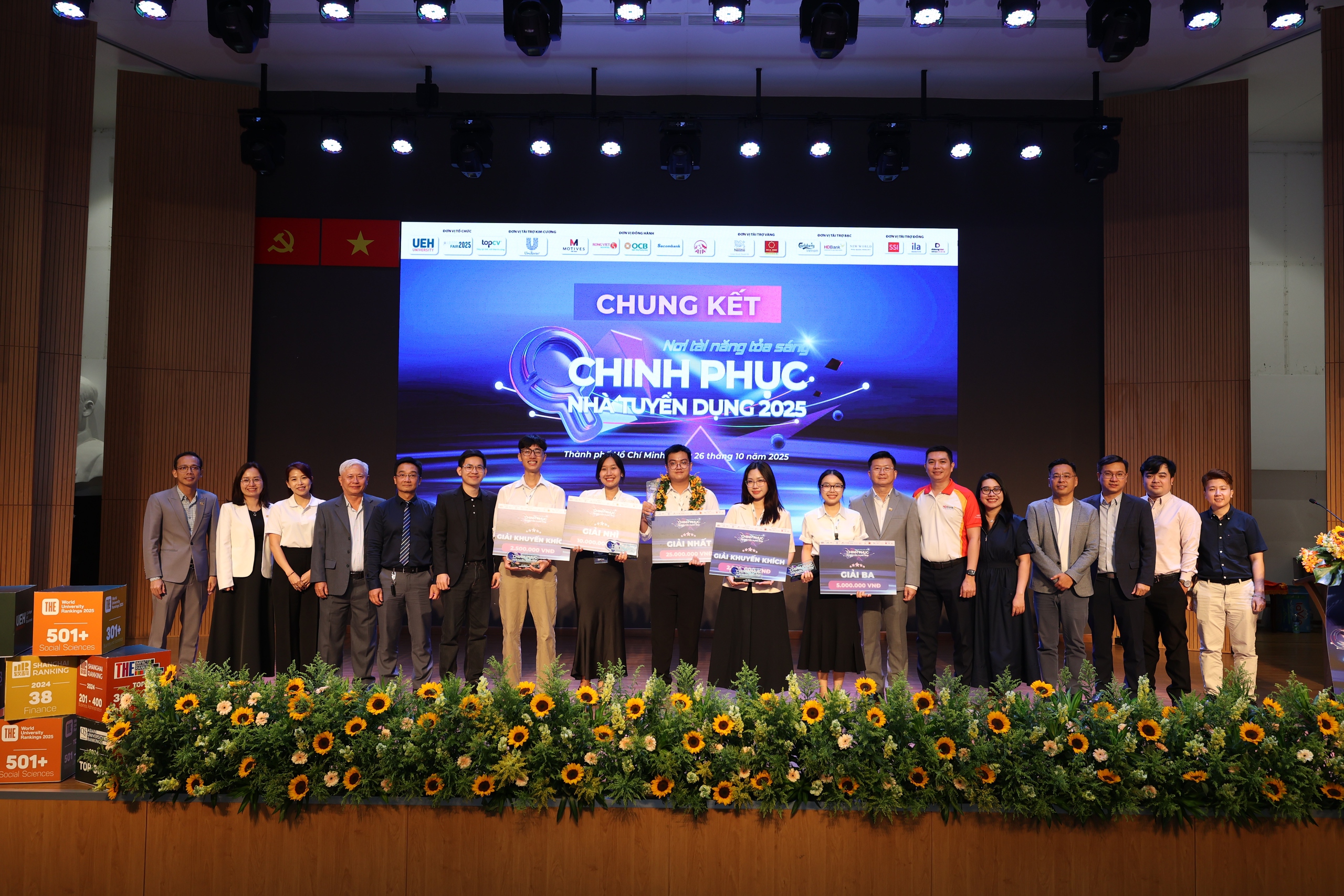 Hơn 700 th&iacute; sinh tranh t&agrave;i "Chinh phục nh&agrave; tuyển dụng 2025" - Ảnh 2.