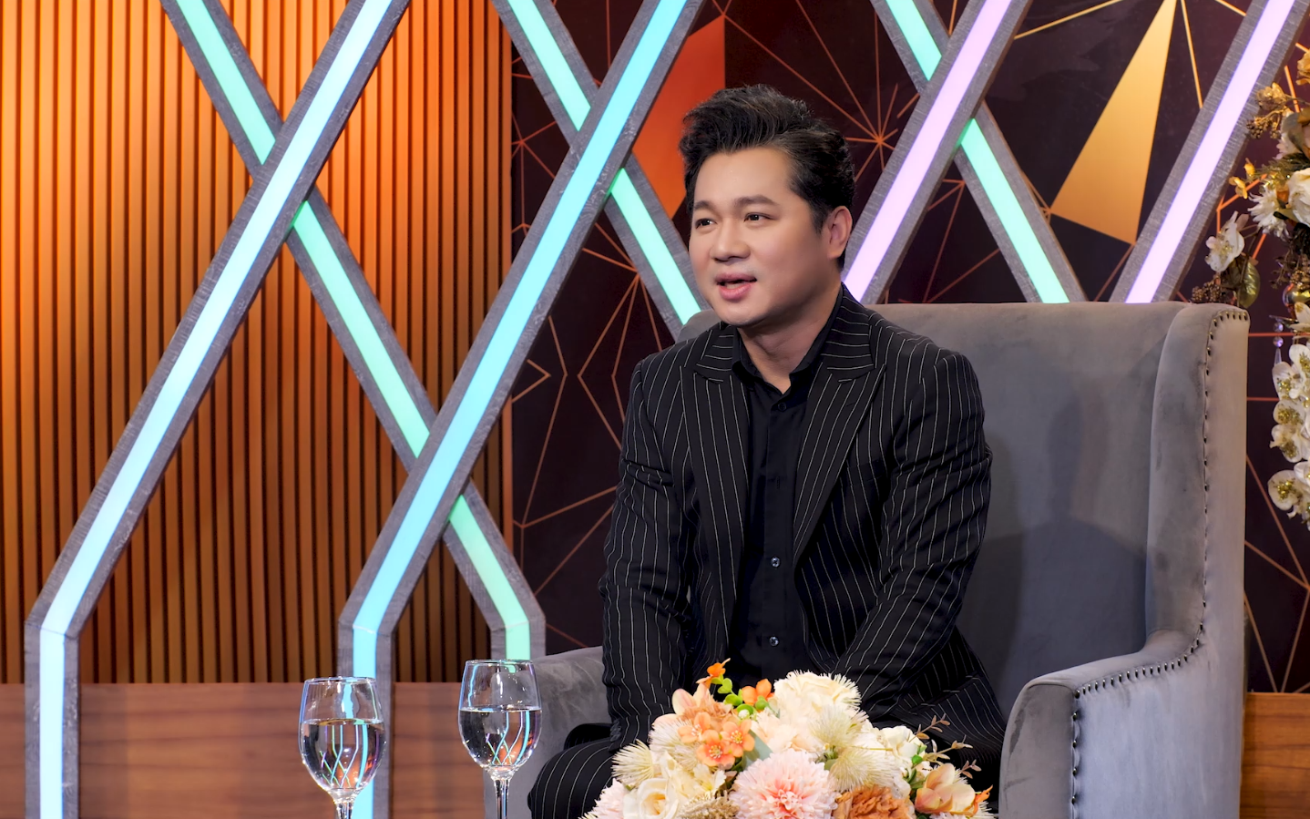 Lâm Vũ không muốn làm kim cương, chỉ là người thường