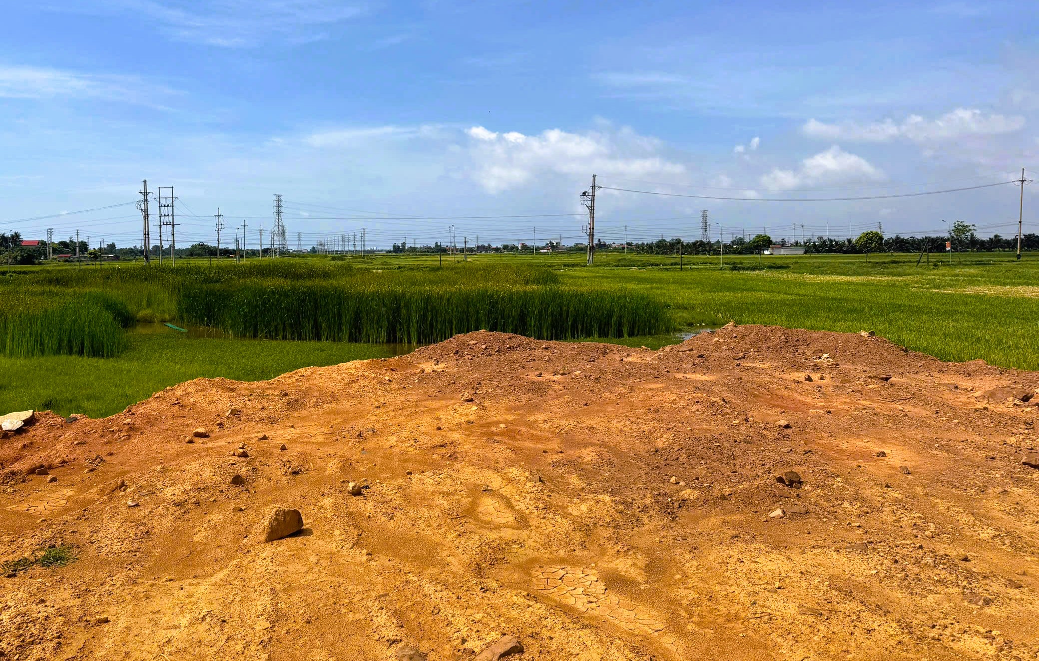 Thanh H&oacute;a "siết" c&aacute;c dự &aacute;n đầu tư c&ocirc;ng chưa cần thiết, thiếu vốn - Ảnh 1.