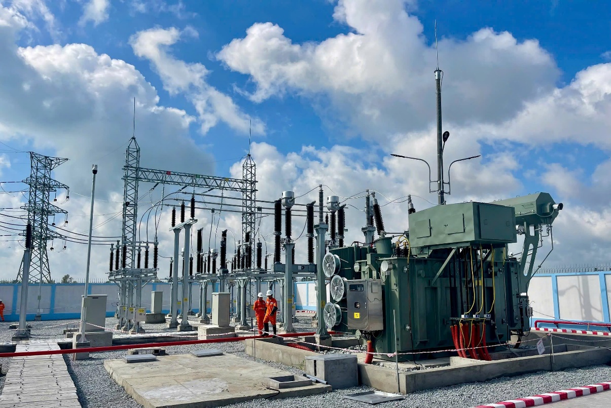 EVNSPC và những con số ấn tượng trong 9 tháng năm 2025 - Ảnh 1.