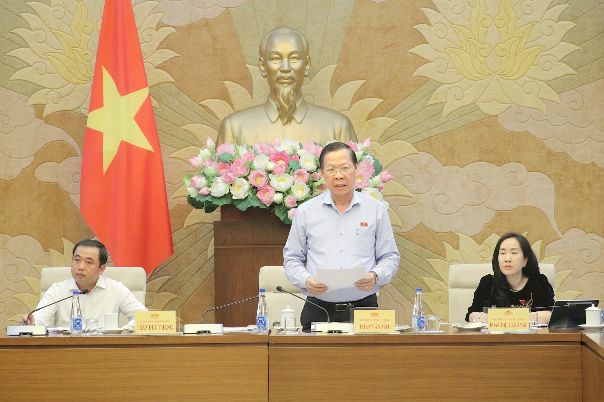 Dự thảo Nghị quyết về thu hồi đất v&agrave; bồi thường t&aacute;i định cư tại Quốc hội - Ảnh 1.