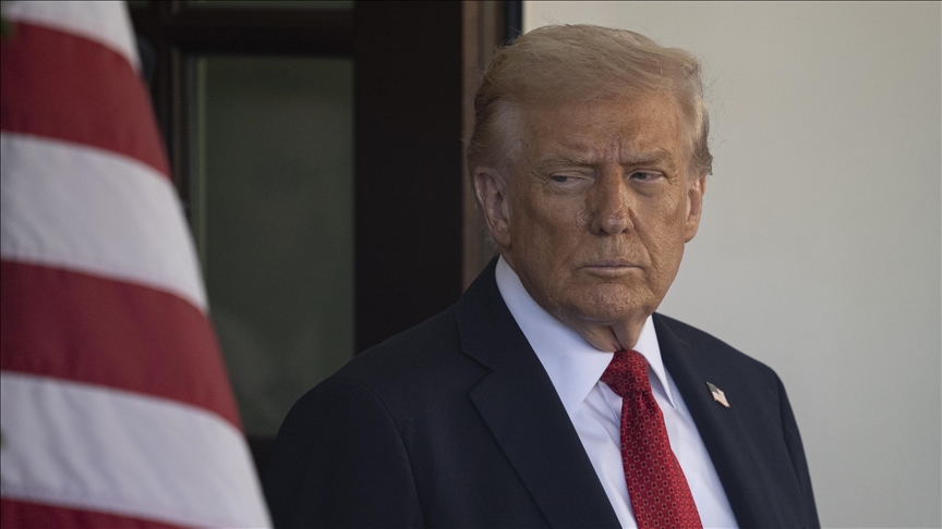Tổng thống Donald Trump: Mỹ có tàu ngầm hạt nhân ngay ngoài khơi bờ biển Nga - Ảnh 1.