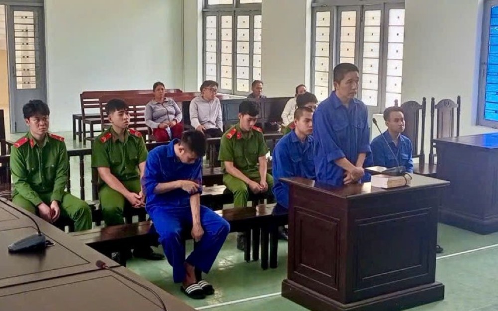 Giam giữ 7 nữ nhân viên tại cơ sở massage, 5 người lãnh án tù