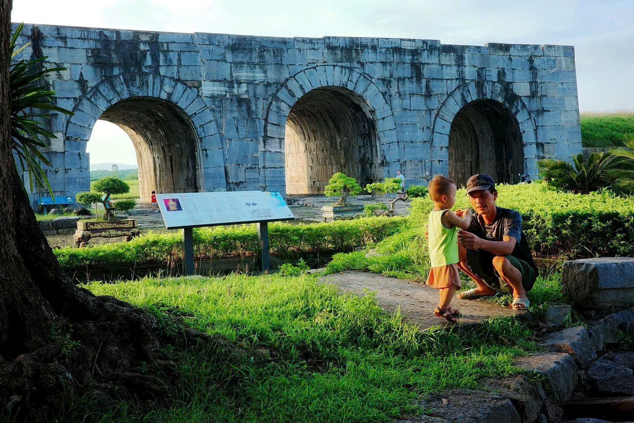 Biến gi&aacute; trị văn h&oacute;a th&agrave;nh nguồn lực ph&aacute;t triển bền vững - Ảnh 3.