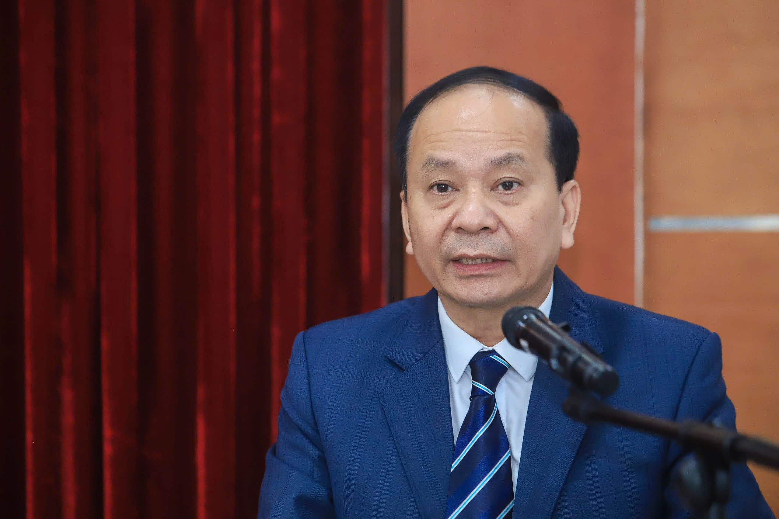 Hội Luật gia và Liên đoàn Luật sư góp ý dự thảo văn kiện Đại hội XIV của Đảng - Ảnh 2.