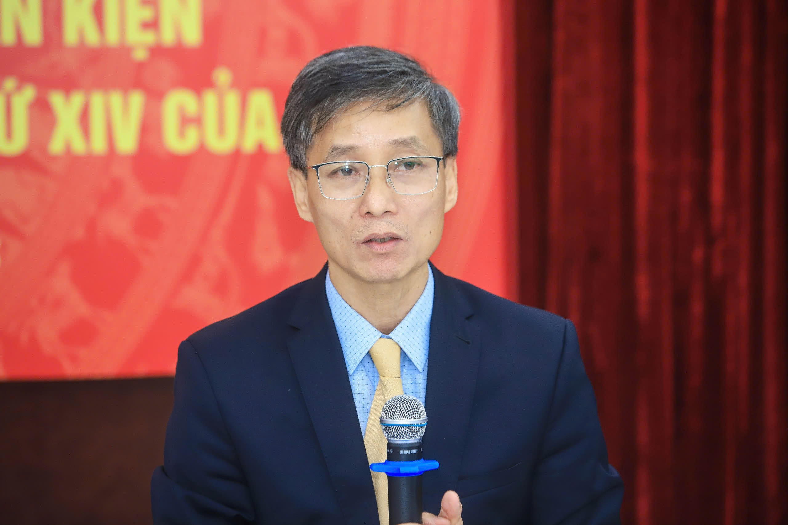 Hội Luật gia và Liên đoàn Luật sư góp ý dự thảo văn kiện Đại hội XIV của Đảng - Ảnh 3.