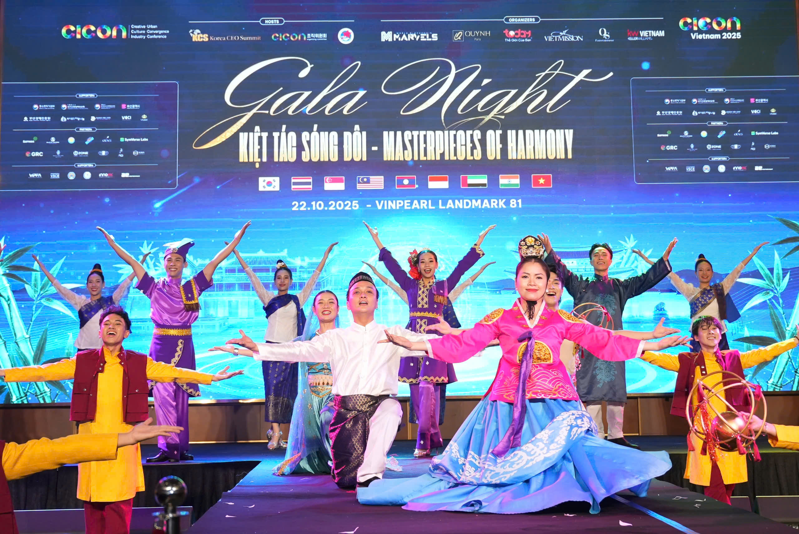 Dấu ấn đạo diễn L&ecirc; Việt v&agrave; VIETMISSION trong Gala &ldquo;Kiệt T&aacute;c S&oacute;ng Đ&ocirc;i&rdquo; - Ảnh 3.