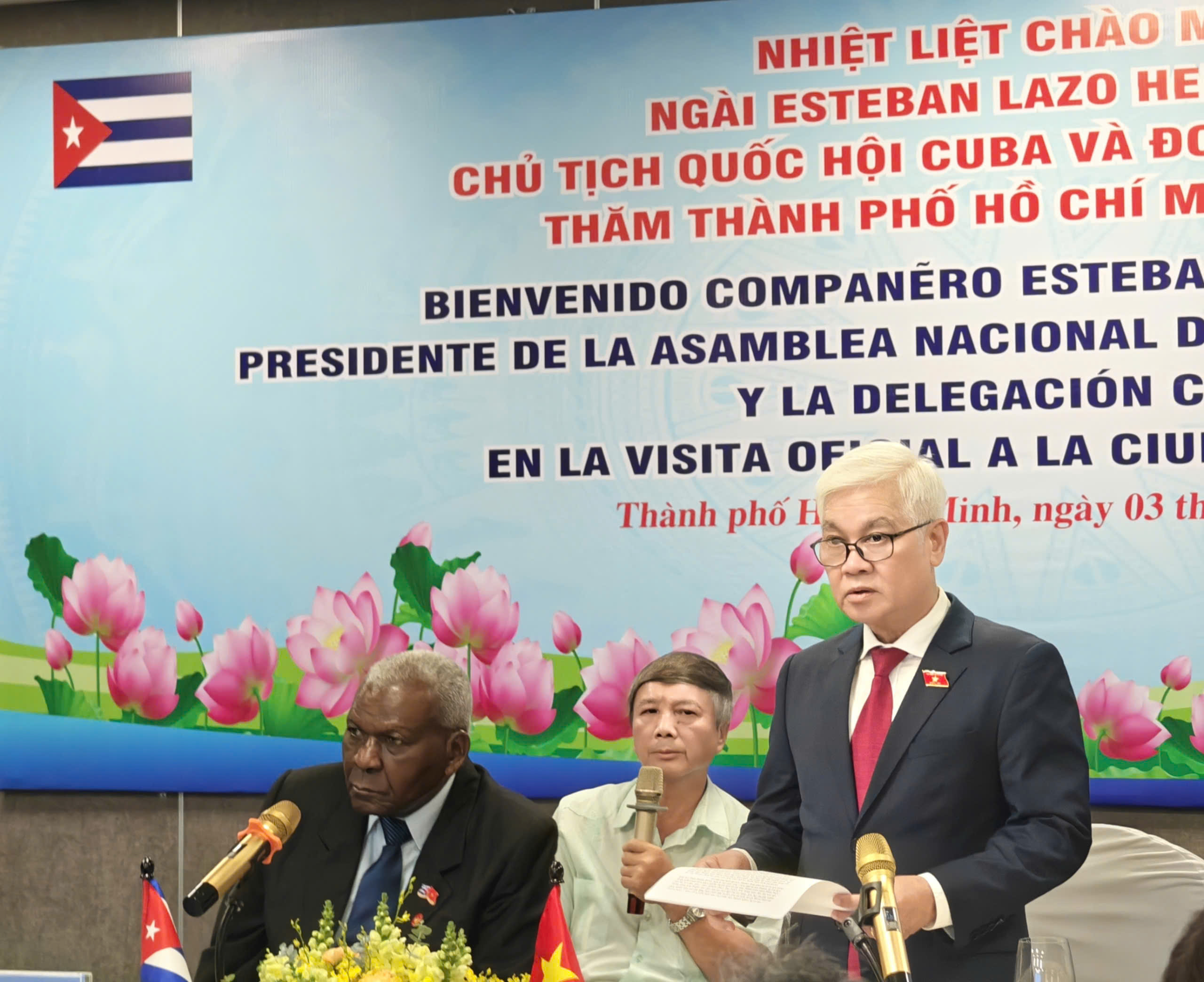 Chủ tịch Quốc hội Cuba x&uacute;c động c&aacute;m ơn Việt Nam - Ảnh 2.