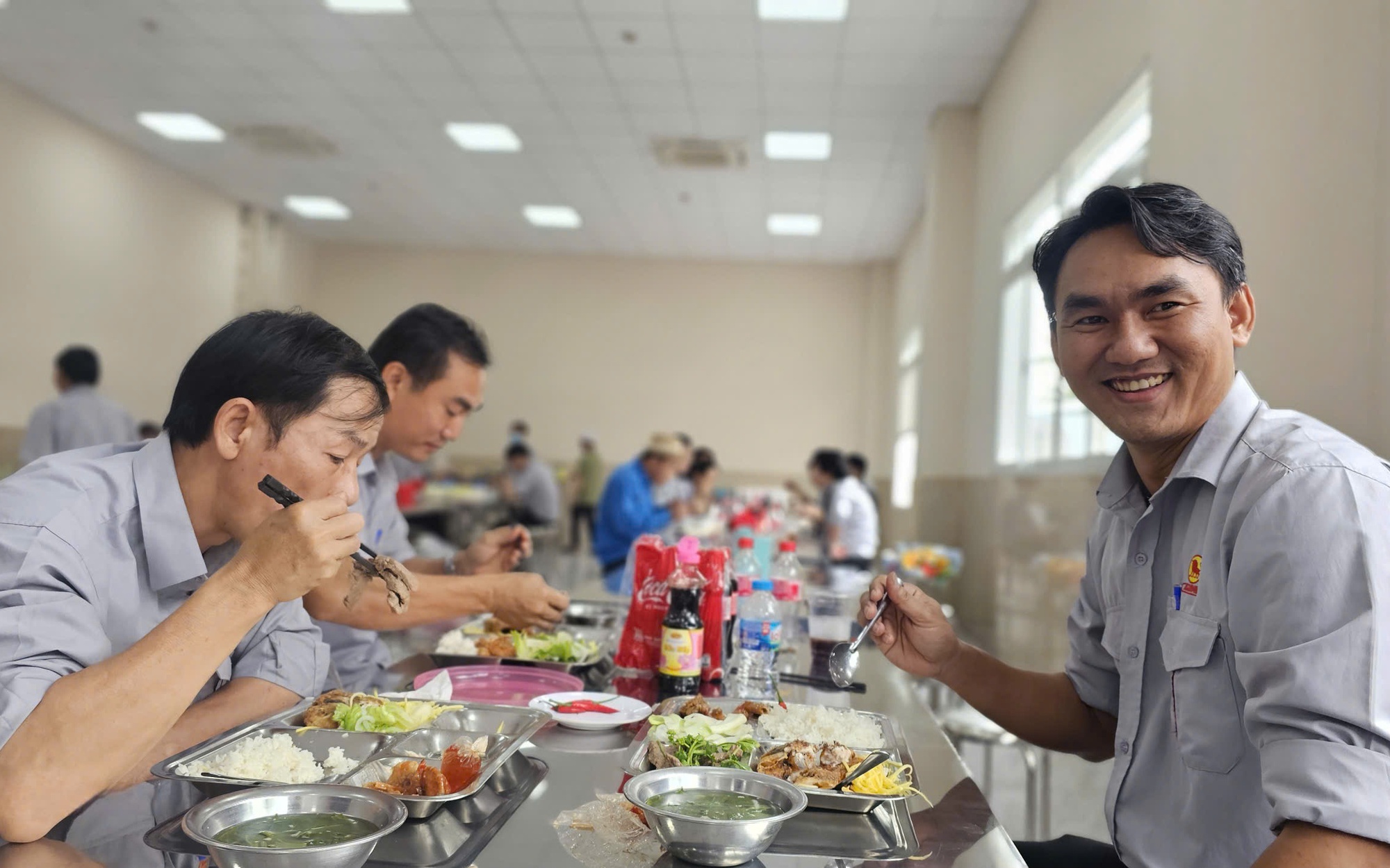 Tạo môi trường làm việc gắn kết