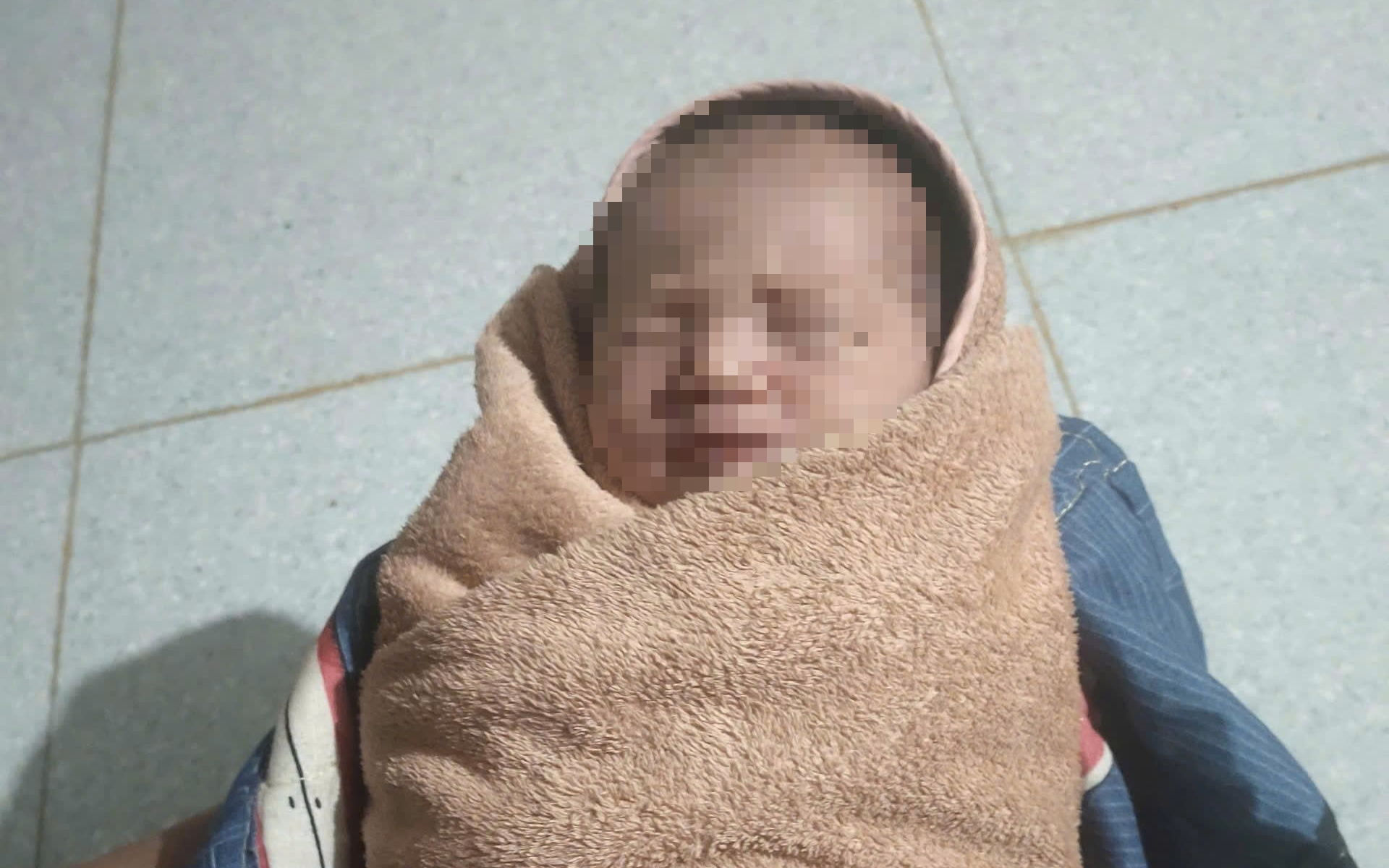 Vụ bé gái sơ sinh bị bỏ rơi ở Quảng Trị: Mẹ ruột đã xuất hiện