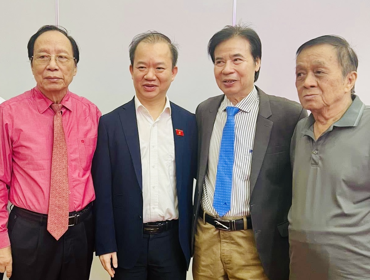 "50 năm đổi mới của Nghệ thuật s&acirc;n khấu Việt Nam" &ndash; Nh&igrave;n lại để tiến bước mạnh mẽ- Ảnh 7.