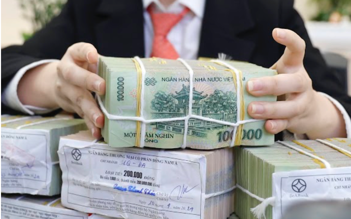 Cập nhật mới nhất về quy định chuyển khoản từ 500 triệu đồng phải báo cáo