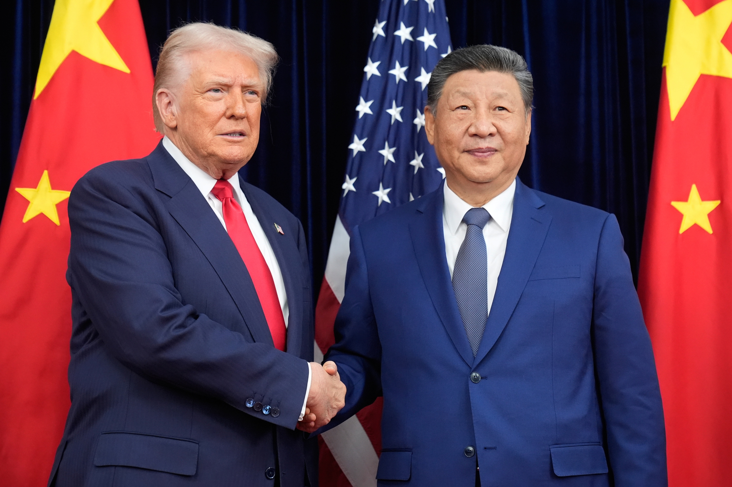 Tổng thống Mỹ Donald Trump và Chủ tịch Trung Quốc Tập Cận Bình hội đàm - Ảnh 1.