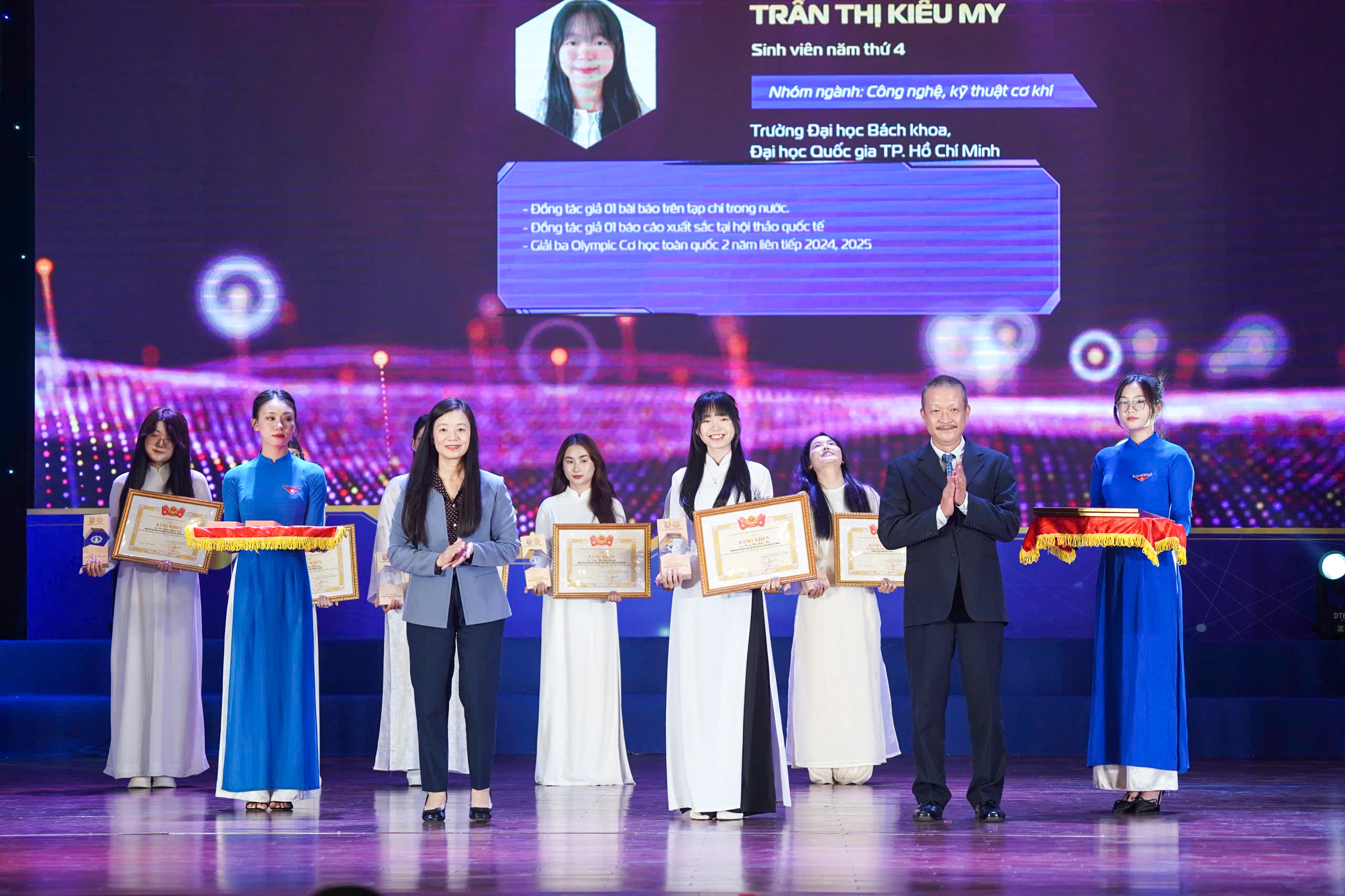 "Bóng hồng" duy nhất đoạt giải Nữ sinh Khoa học công nghệ Việt Nam năm 2025, lĩnh vực sinh học - Ảnh 6.