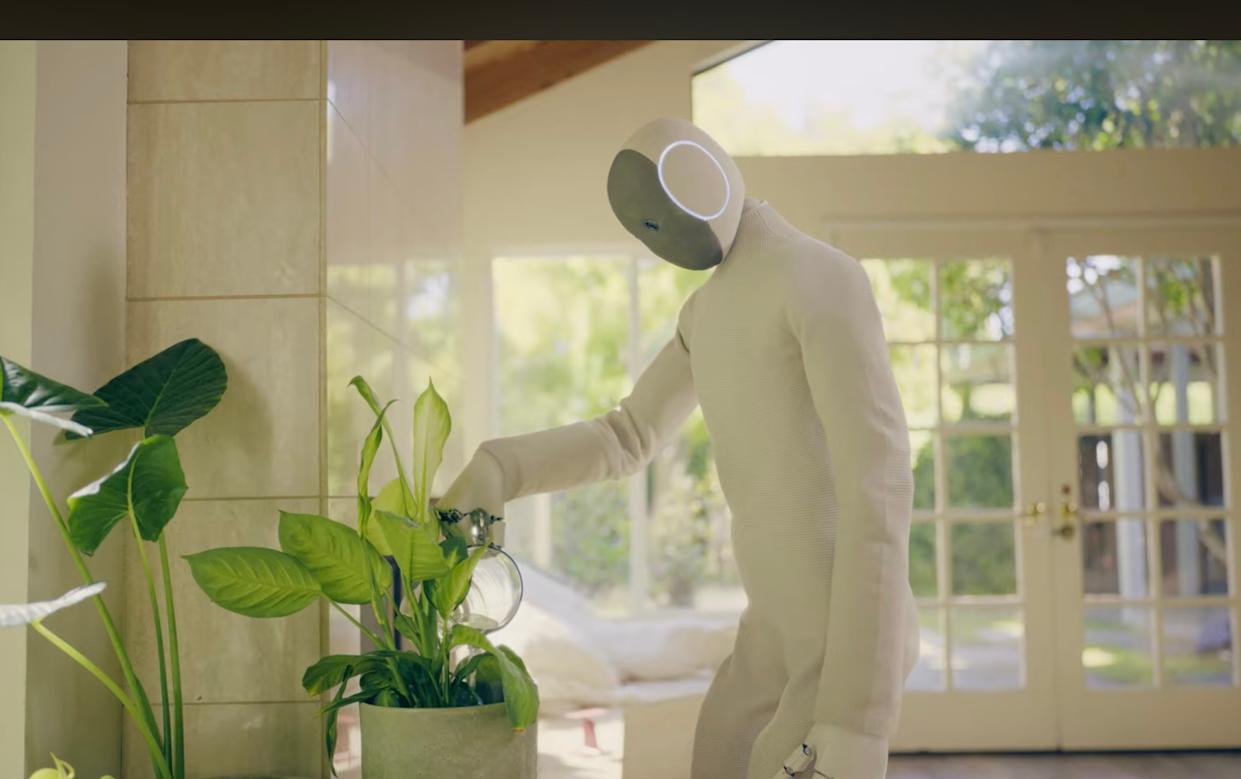 Robot gi&uacute;p việc 20.000 USD g&acirc;y sốc: L&agrave;m việc như người thật, nhưng nguy cơ &ldquo;soi&rdquo; cả ng&ocirc;i nh&agrave; - Ảnh 4.