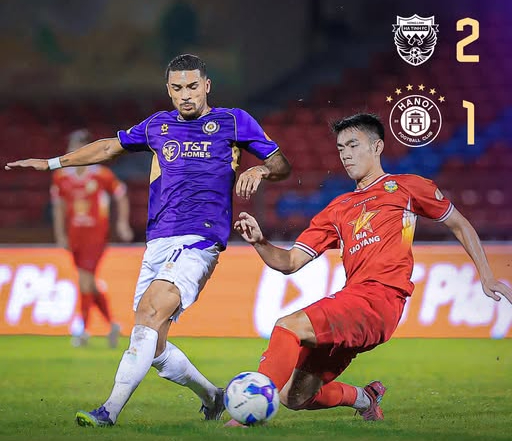 Văn Quyết l&agrave;m, đồng đội ph&aacute;, H&agrave; Nội FC "trắng tay" ở H&agrave; Tĩnh - Ảnh 3.