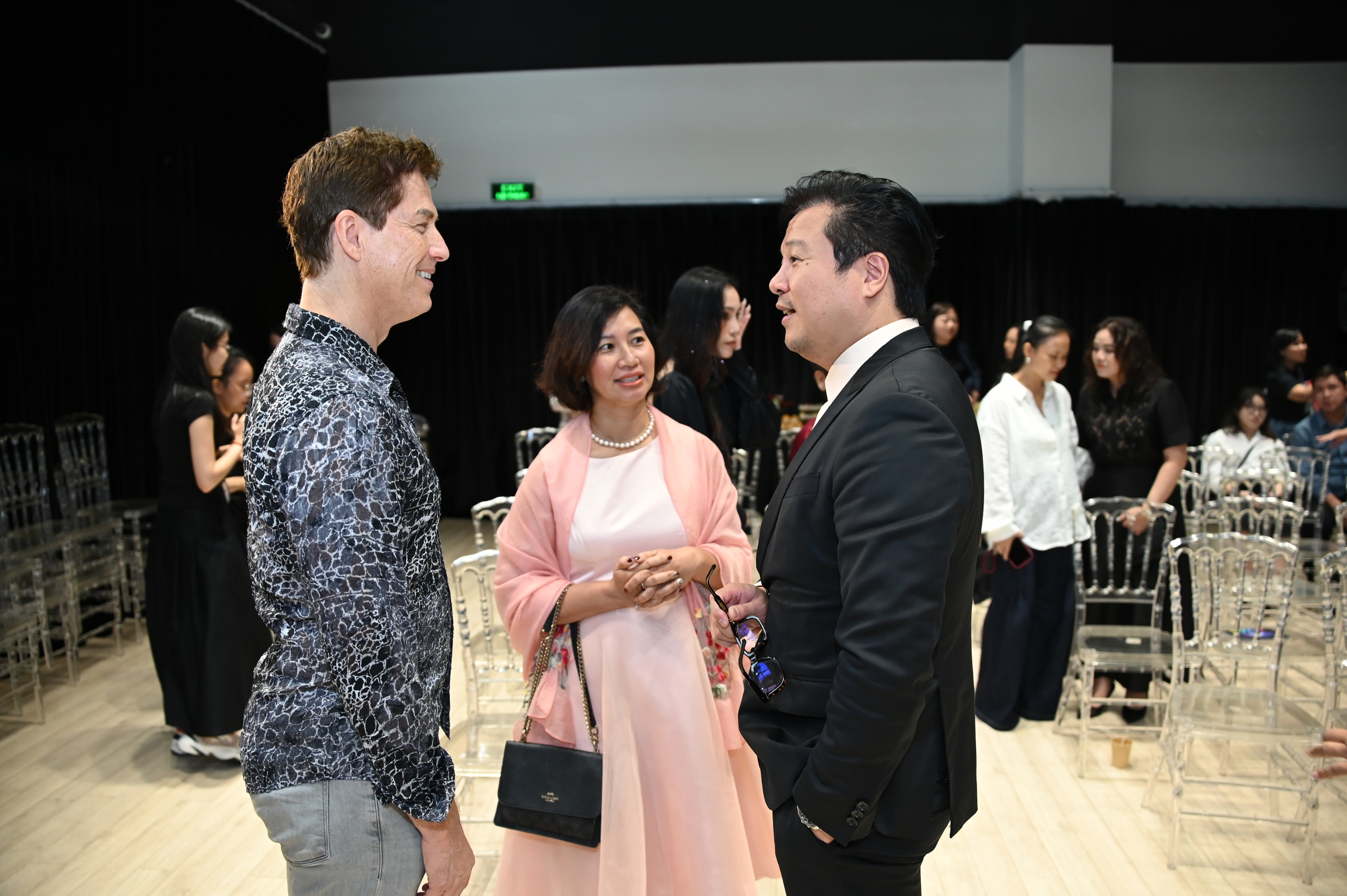 Thanh B&ugrave;i: Việt Nam thiếu s&acirc;n chơi để giới trẻ hiểu về nghệ thuật v&agrave; tr&igrave;nh diễn   - Ảnh 2.