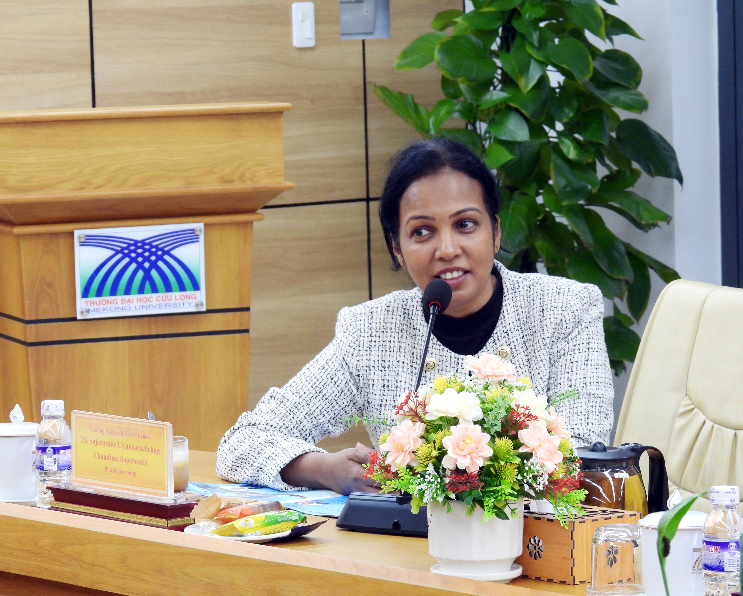Một trường đại học ở Sri Lanka muốn hợp t&aacute;c với Trường ĐH Cửu Long  - Ảnh 2.