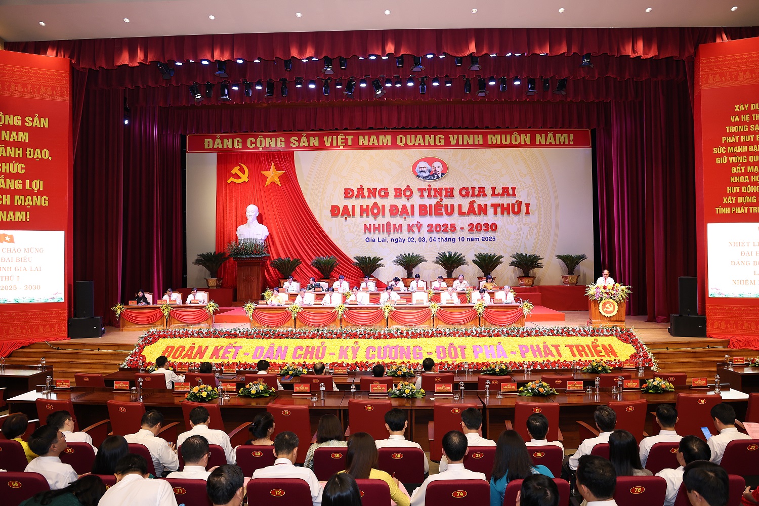 &Ocirc;ng Th&aacute;i Thanh B&igrave;nh tiếp tục giữ chức Chủ nhiệm UBKT Tỉnh ủy Gia Lai - Ảnh 1.