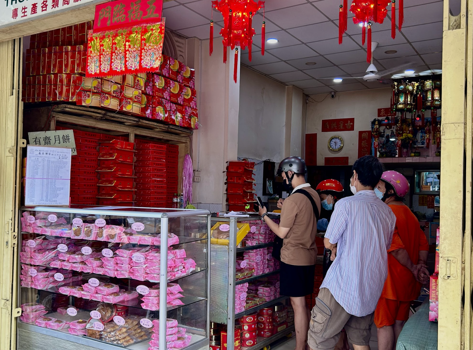 Những l&ograve; b&aacute;nh trung thu l&acirc;u đời ở Chợ Lớn, TP HCM - Ảnh 9.