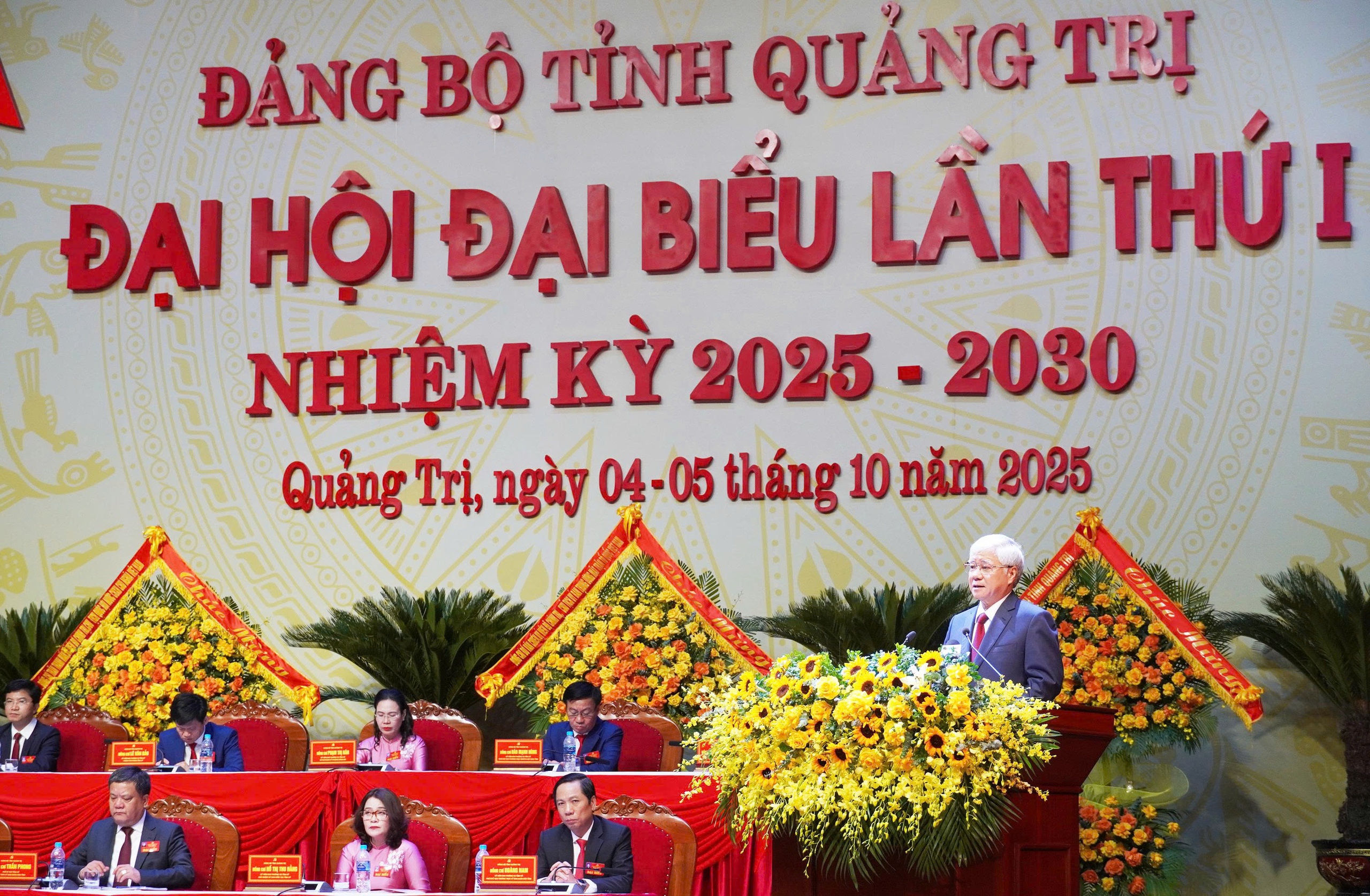 Bộ Ch&iacute;nh trị chỉ định &ocirc;ng L&ecirc; Ngọc Quang l&agrave;m B&iacute; thư Tỉnh ủy Quảng Trị - Ảnh 1.