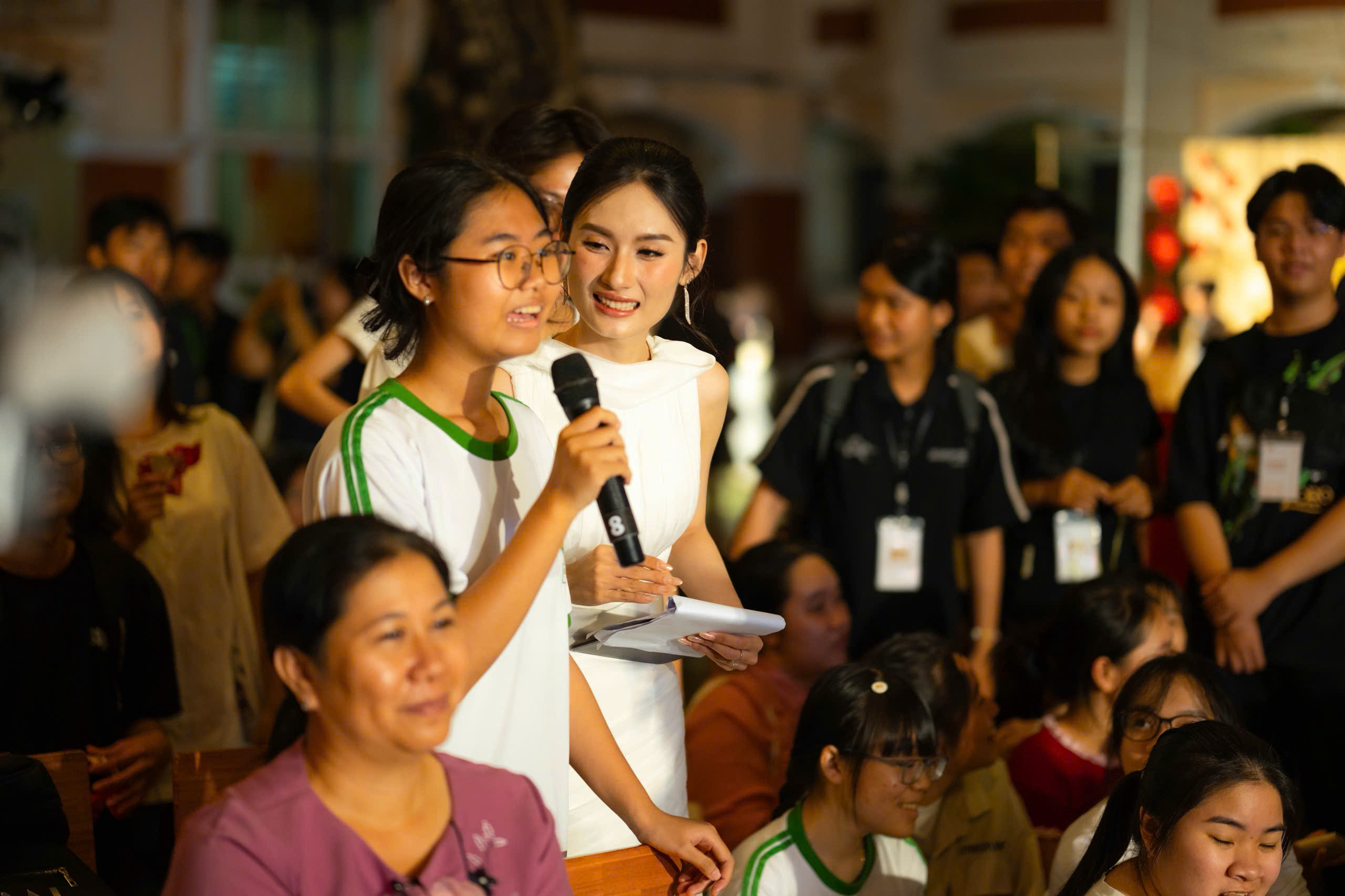 Huy Bụt Film chiếu phim "M&agrave;u Mang Th&iacute;t" thắp lại hồn nghề tại Vĩnh Long - Ảnh 3.