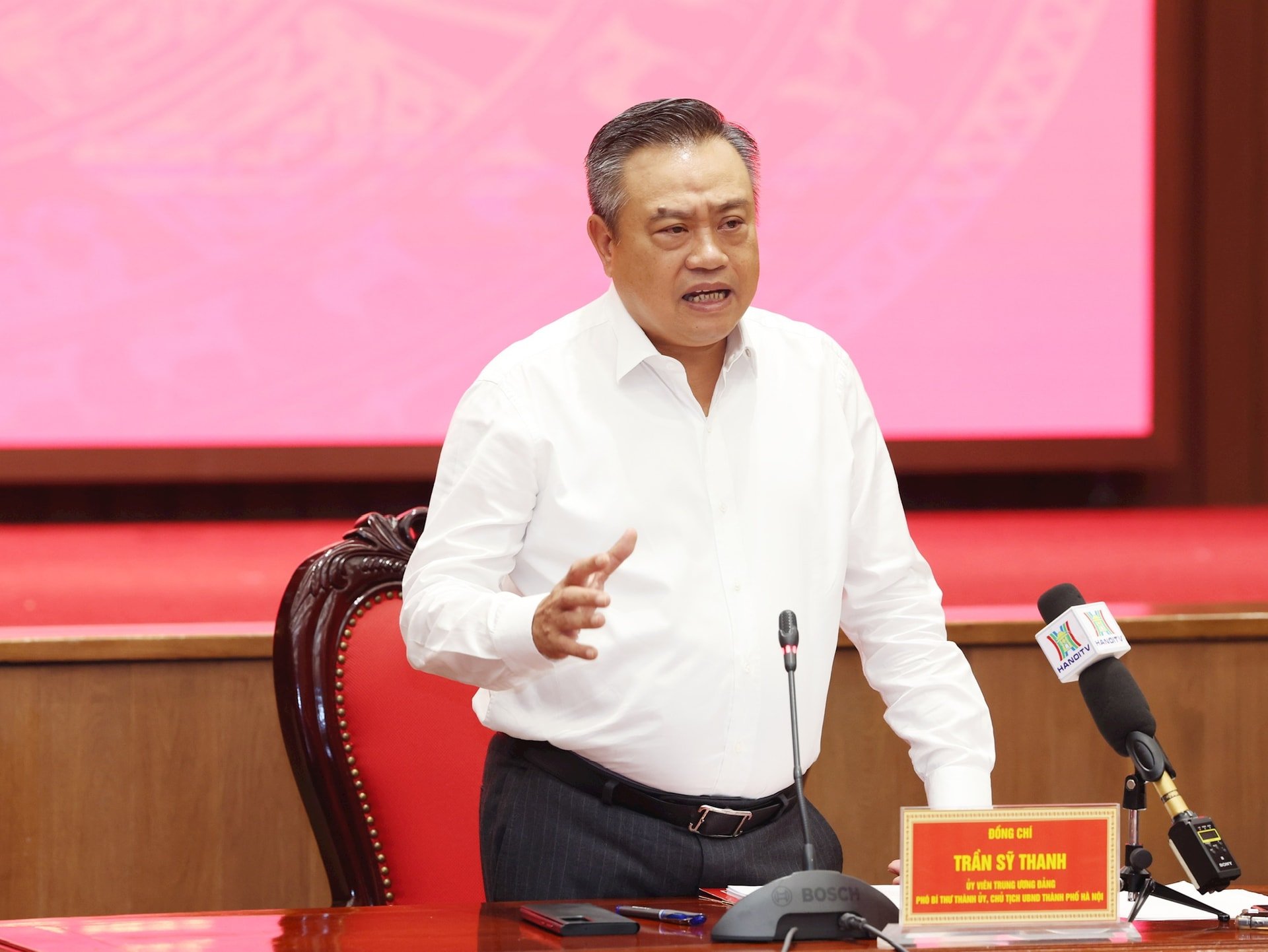 Chủ tịch H&agrave; Nội: Chủ động cho học sinh nghỉ học để ứng ph&oacute; b&atilde;o số 11 - Ảnh 1.