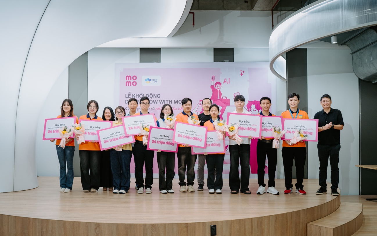 MoMo khởi động dự án “Grow with MoMo - Cùng bạn đi lên từ những điều nhỏ bé”