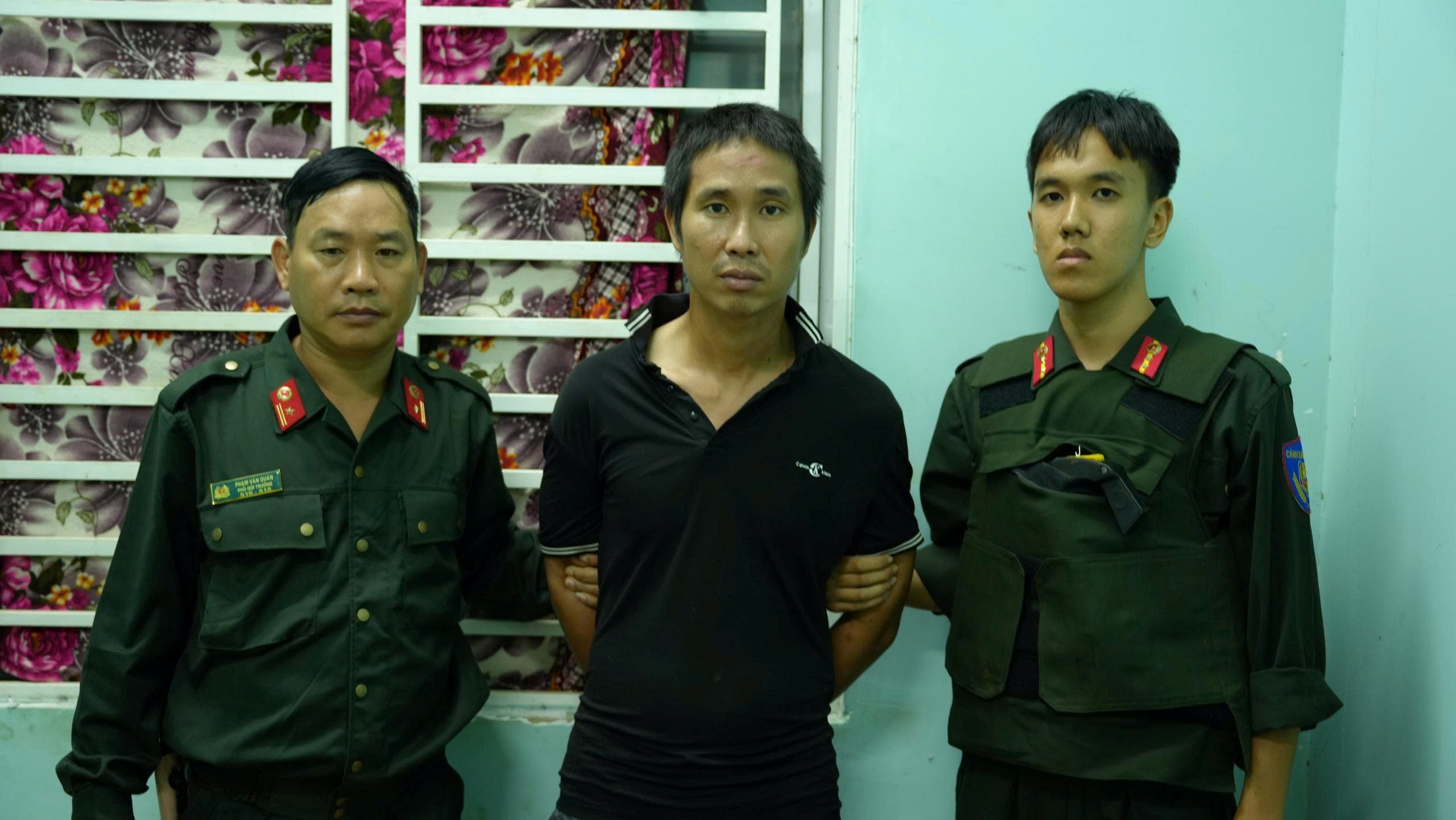Vụ thảm &aacute;n ở Đồng Nai: H&agrave;nh tr&igrave;nh truy bắt L&ecirc; Sỹ T&ugrave;ng trong 56 giờ nghẹt thở - Ảnh 9.
