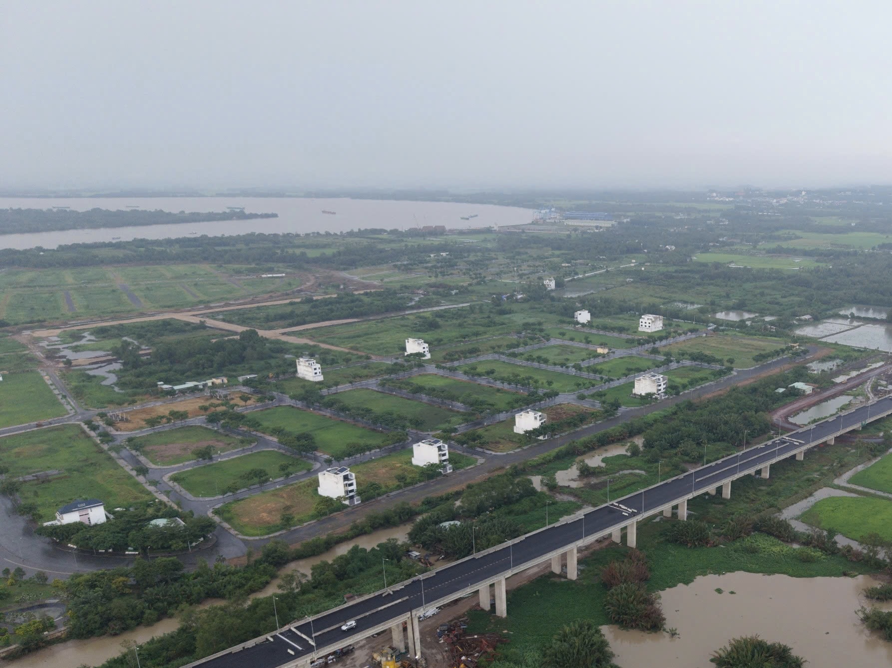 Cựu l&atilde;nh đạo Đồng Nai ng&atilde; ngựa v&igrave; si&ecirc;u dự &aacute;n King Bay 125 ha - Ảnh 2.
