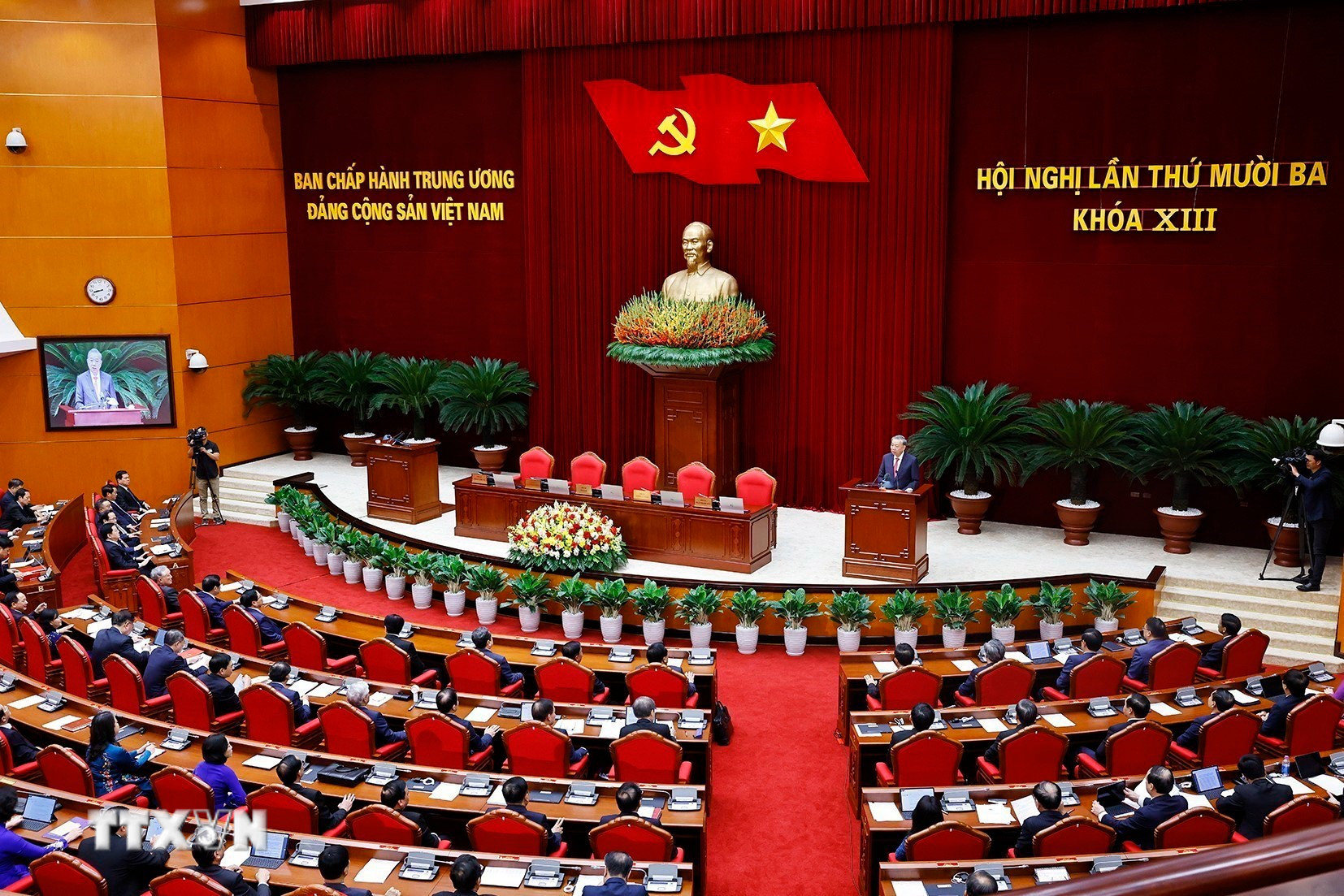 To&agrave;n văn Ph&aacute;t biểu của Tổng B&iacute; thư T&ocirc; L&acirc;m tại phi&ecirc;n bế mạc Hội nghị Trung ương 13 - Ảnh 2.