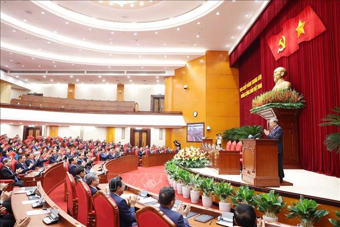 Tổng B&iacute; thư T&ocirc; L&acirc;m: Mỗi Ủy vi&ecirc;n Trung ương Đảng tiếp tục n&ecirc;u gương - Ảnh 4.