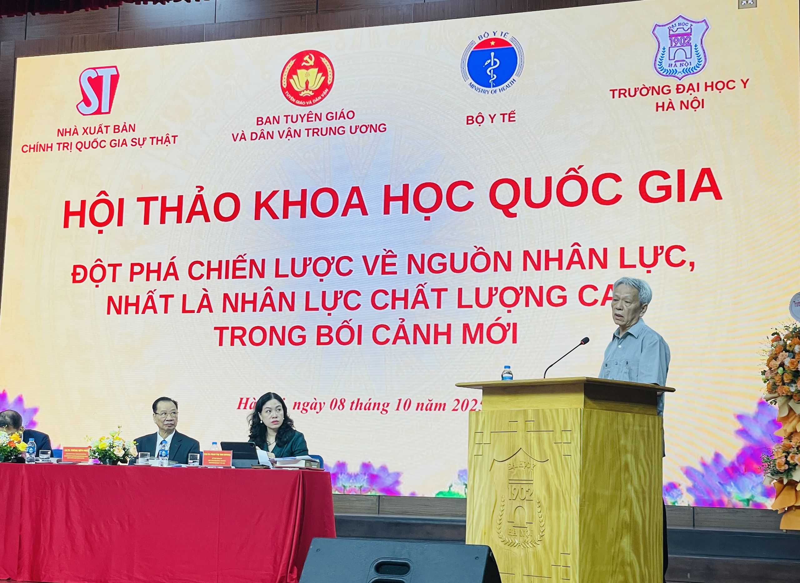 Ph&aacute;t triển nh&acirc;n lực chất lượng cao để Việt Nam bứt ph&aacute; - Ảnh 2.