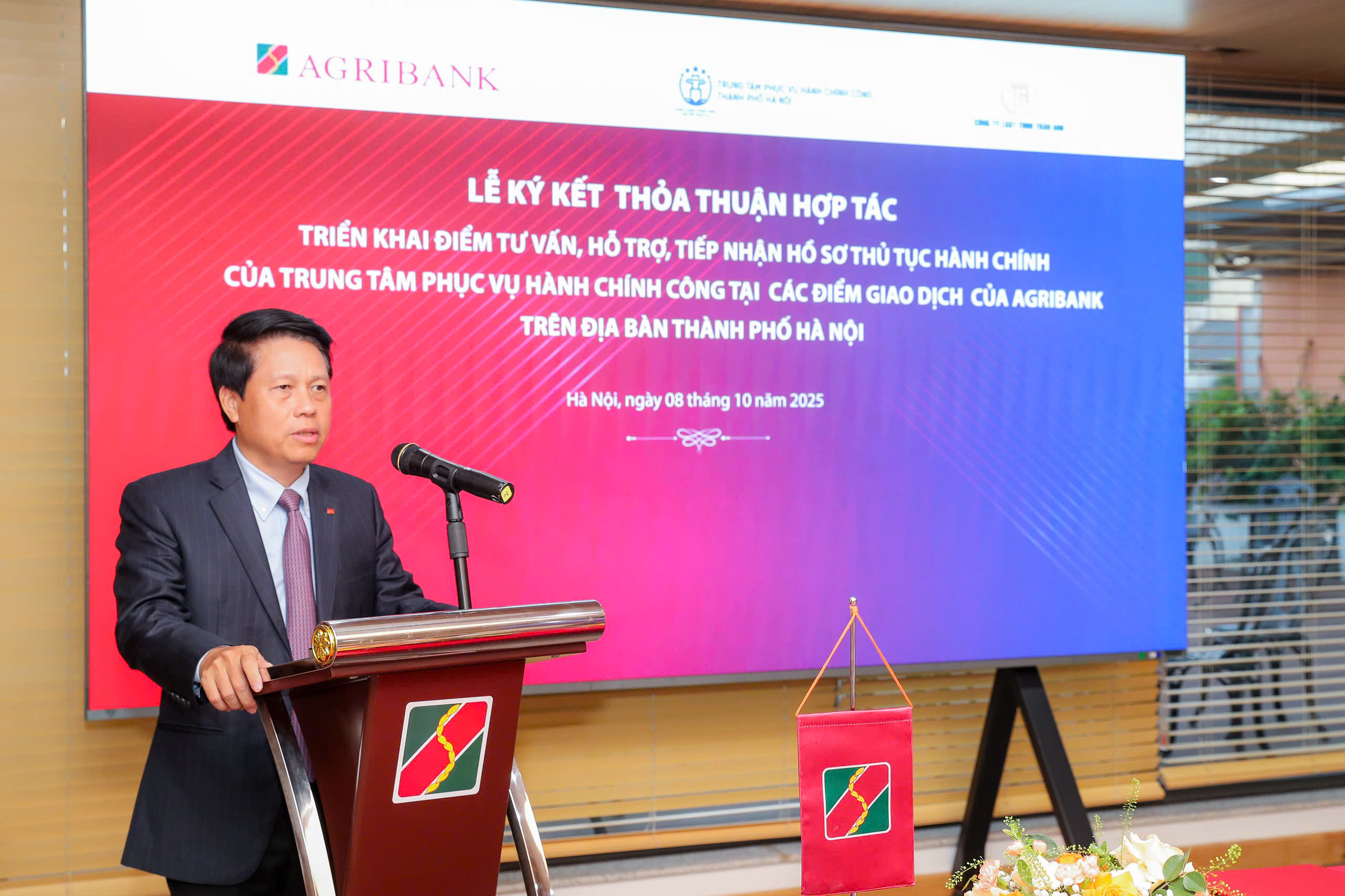 Hiện thực h&oacute;a mục ti&ecirc;u đưa dịch vụ c&ocirc;ng đến gần d&acirc;n hơn - Ảnh 1.