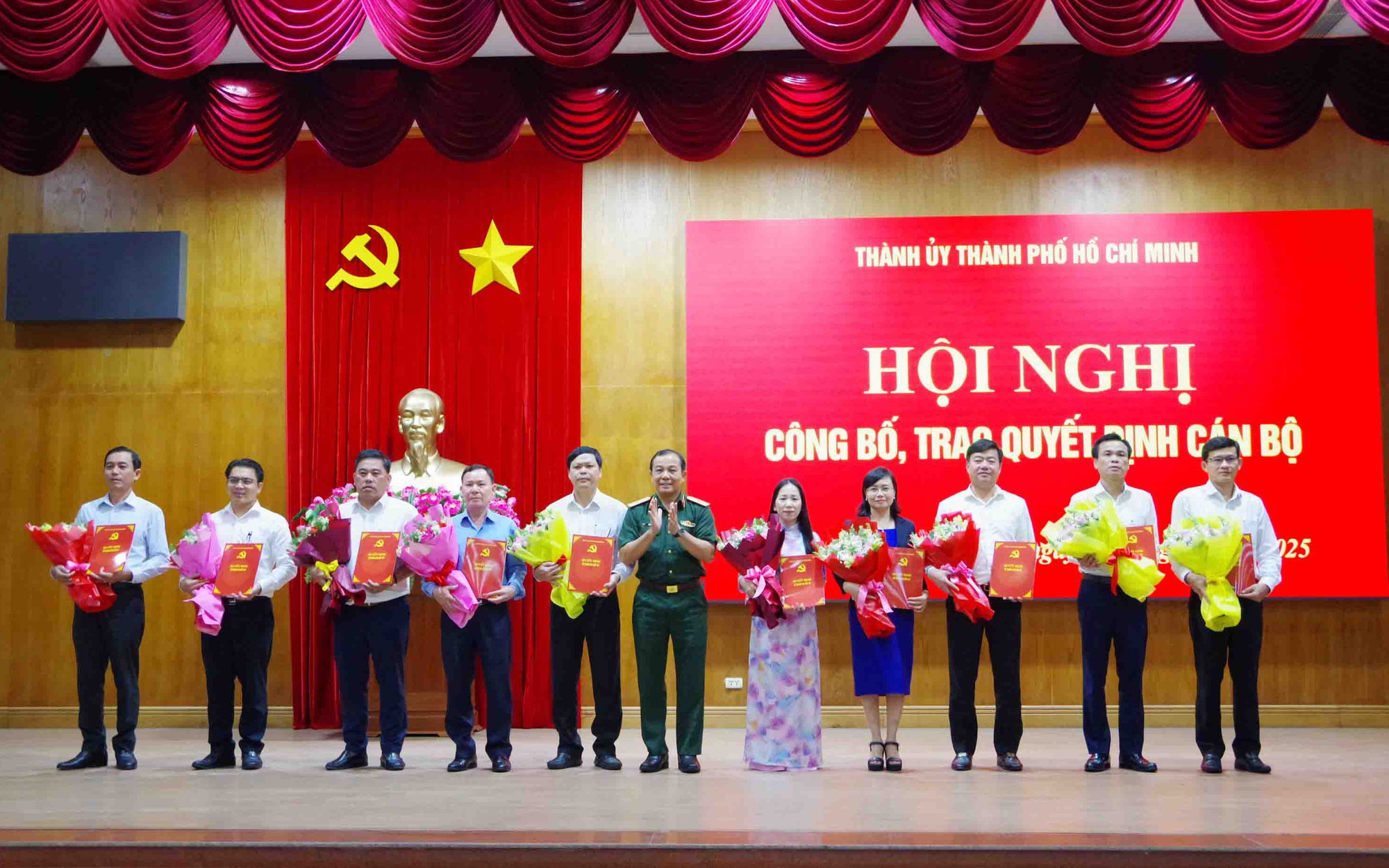 Bí thư Thành ủy TPHCM: "Làm công tác cán bộ khó lắm" - Ảnh 6.