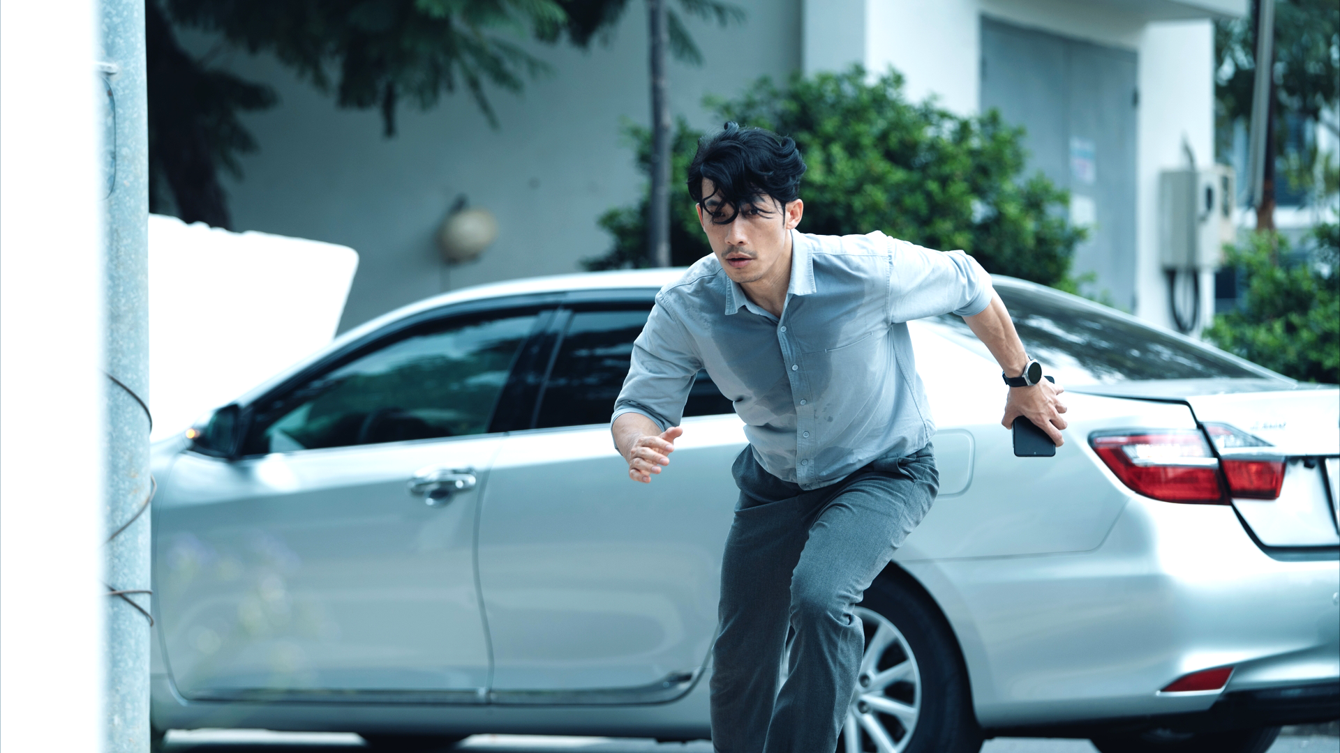 "Anh t&agrave;i" Li&ecirc;n Bỉnh Ph&aacute;t th&agrave;nh "nạn nh&acirc;n lừa đảo" qua điện thoại - Ảnh 1.