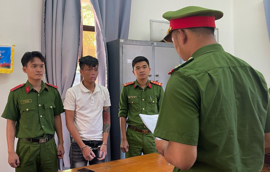 Bắt tạm giam nghi phạm giết người chỉ vì nghĩ mình bị “nhìn đểu” - Ảnh 1.
