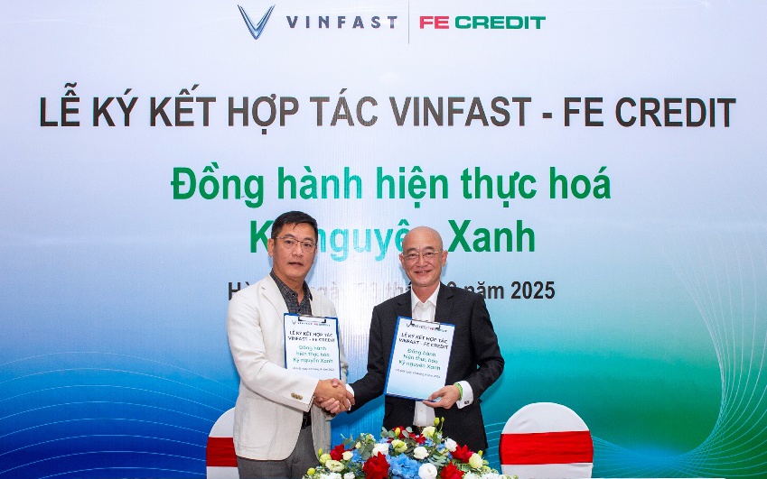 Trả trước chỉ từ “0 đồng”, sở hữu xe máy điện VinFast với FE CREDIT