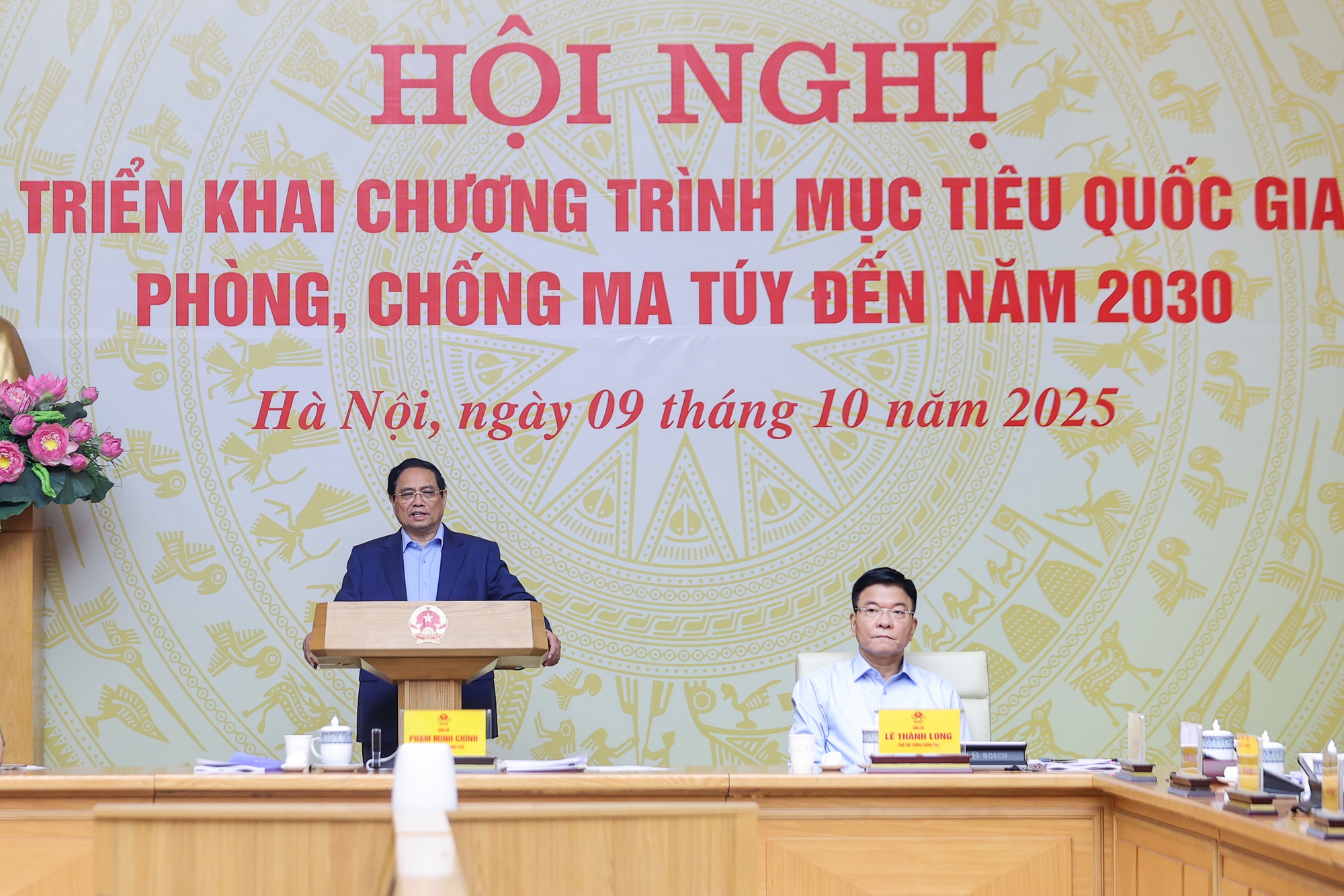 Thủ tướng Phạm Minh Chính phát biểu tại hội nghị về phòng, chống ma túy- Ảnh 1.