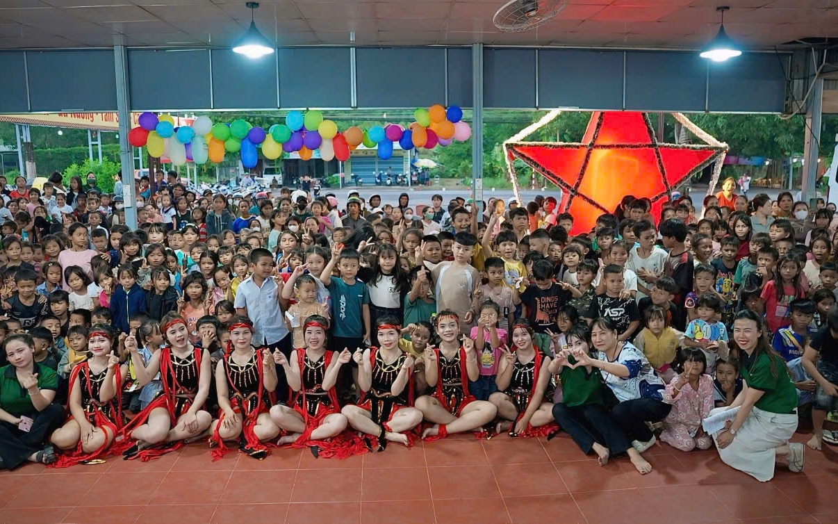 "Vui Hội trăng rằm – Trung thu yêu thương, trọn vẹn nụ cười" tại xã Nam Khánh Vĩnh