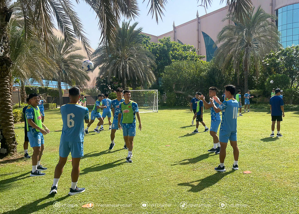 Tuyển U23 Việt Nam r&agrave; so&aacute;t lực lượng - Ảnh 3.