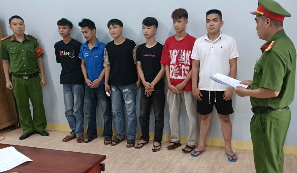 Trinh s&aacute;t C&ocirc;ng an Đ&agrave; Nẵng bắt tội phạm ma t&uacute;y như trong phim - Ảnh 5.