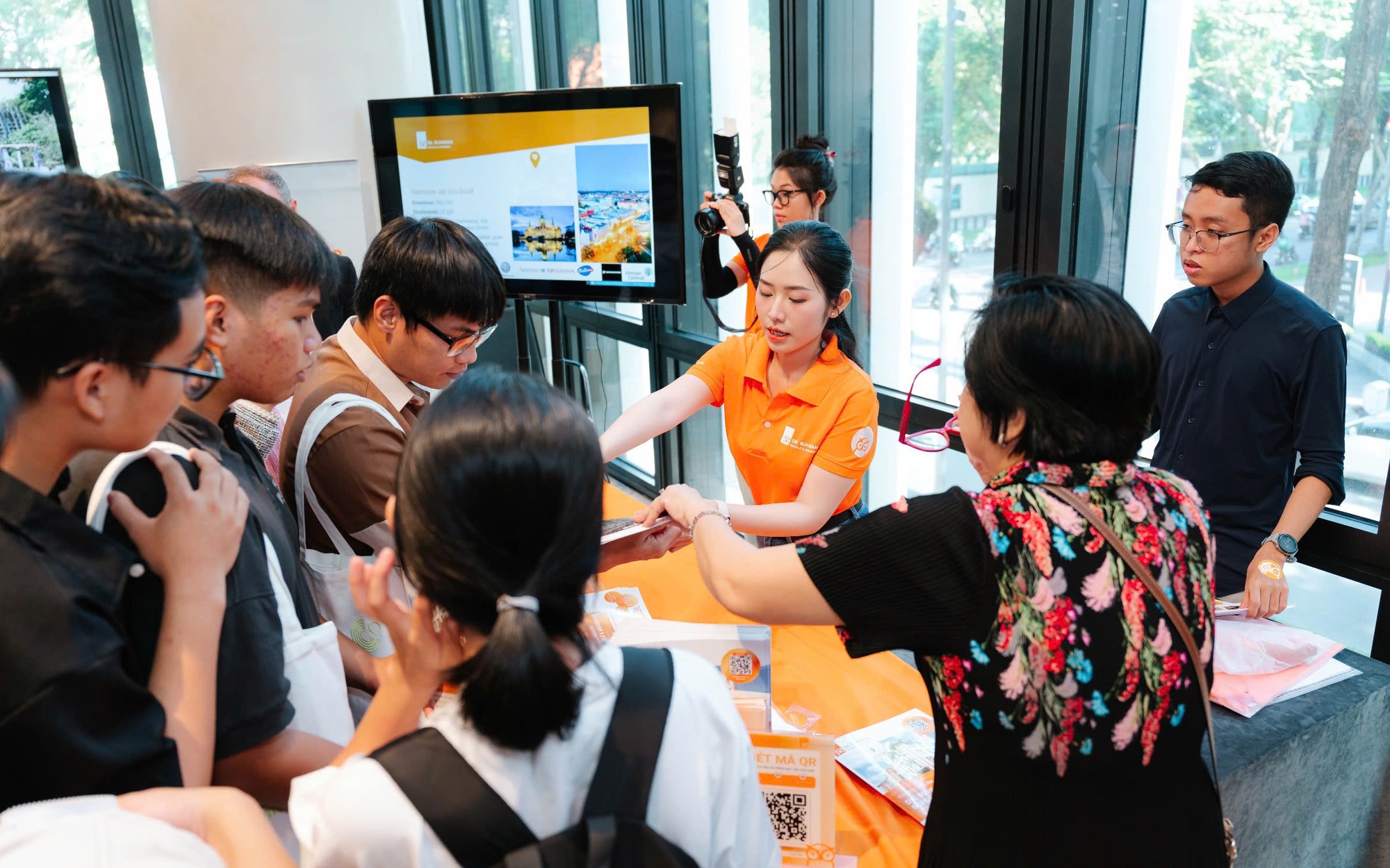 Job Link 2025: Hãy chọn công việc phù hợp với bạn